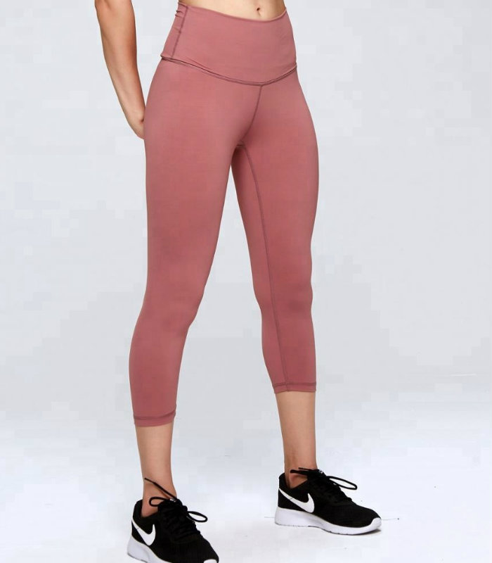 Comfortable Custom Capris Manufacturers USA