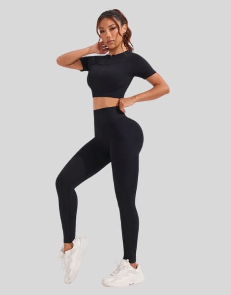 Black Highwaist Leggings Crop Top Set Supplier black highwaist leggings crop top set wholesaler