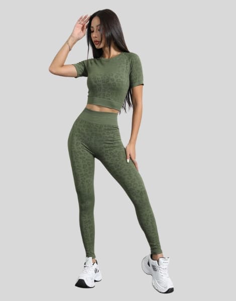 Wholesale Leopard Print Highwaist Leggings with Top leopard print highwaist leggings with top manufacturer