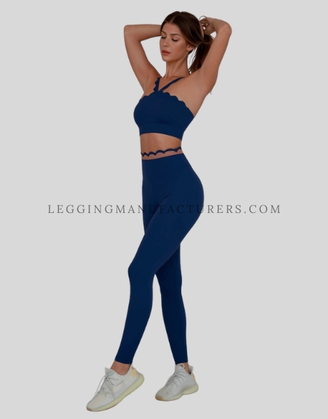 sculpt leggings with scoop-neck bra supplier